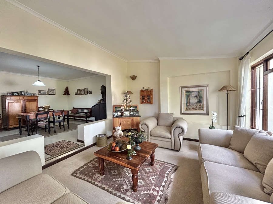 6 Bedroom Property for Sale in Ferreira Town Eastern Cape